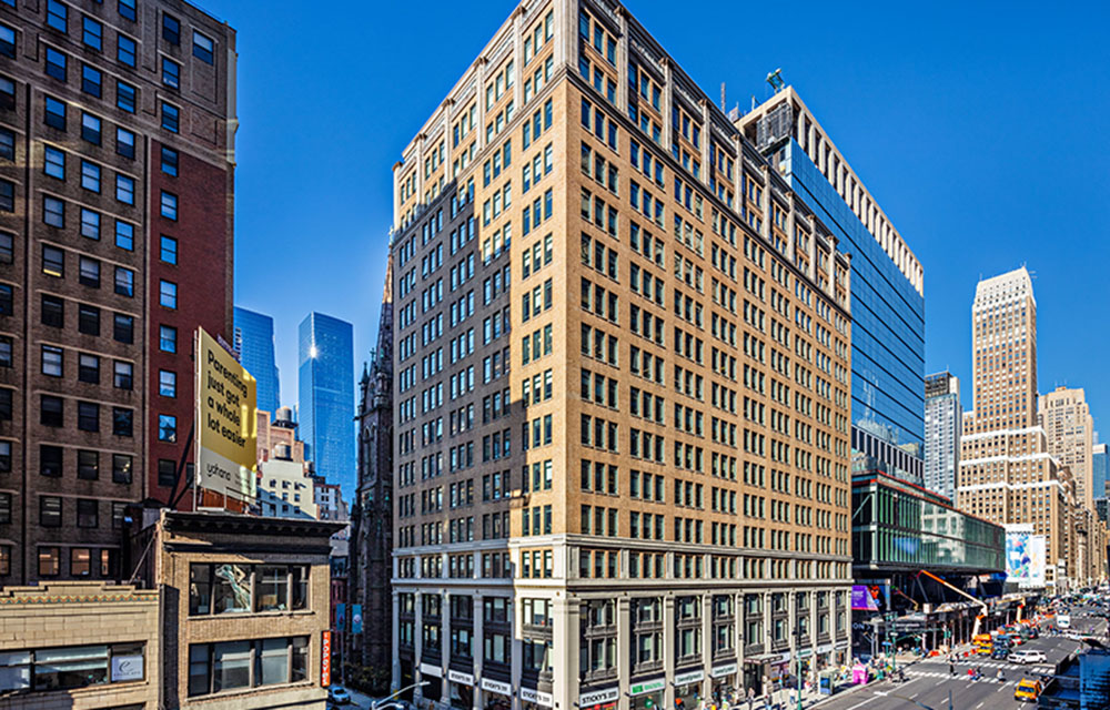 Feil Organization signs 74,500 s/f lease with HDR at 7 Penn Plaza